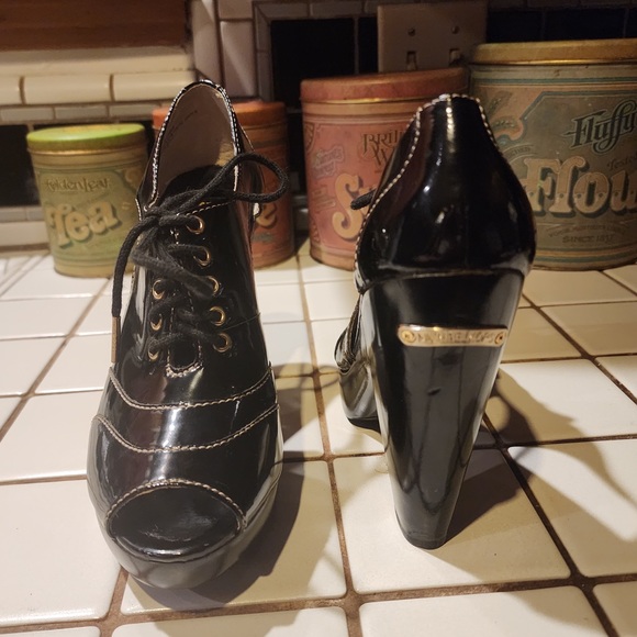 MICHAEL Michael Kors Peep Toe Oxford Black Patent Leather Heels 8.5 - Picture 6 of 12